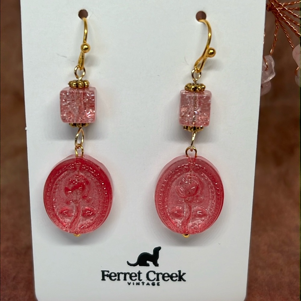 Handmade artisan glass ROSE PINK antique look VICTORIAN style earrings roses